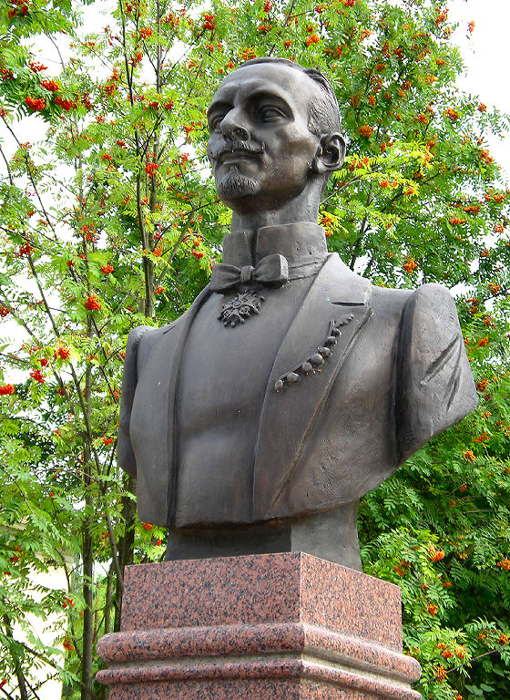 Памятник Андрееву В.В., г. Бежецк